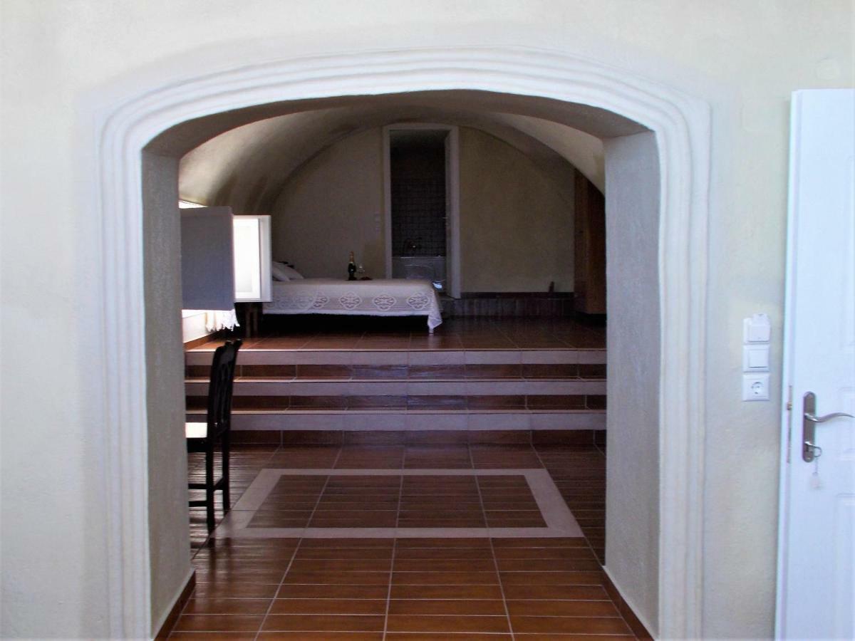 Loukas Kontos Traditional House Emporio  Exterior photo